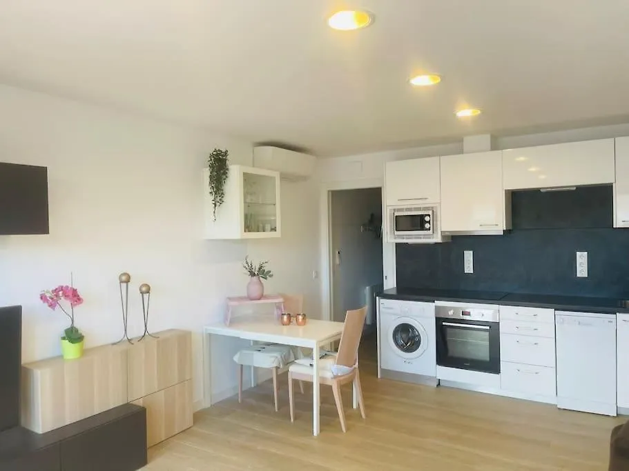 Apartment Apto Requesens Empuriabrava Spain